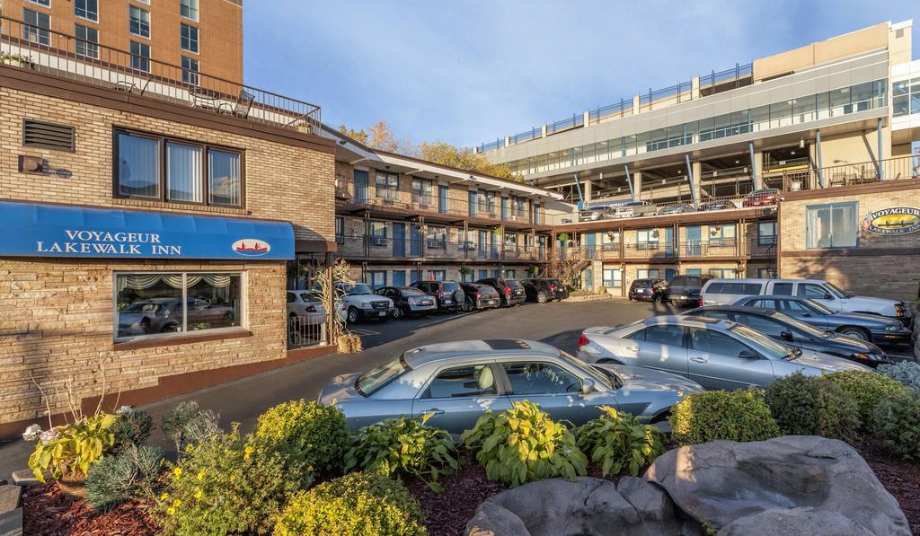 Voyageur Lakewalk Inn Дълут Екстериор снимка